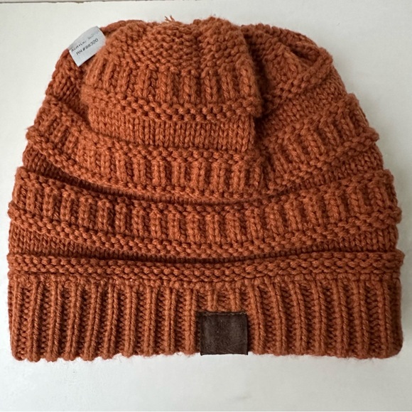 C.C Unisex Adults And Kids Beanie Hat - Winter hat Faux Fur Pom Pom Beanie - Picture 5 of 6